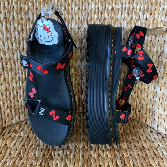 NIB ❤️ Hello Kitty x Dr. Martens Vegan Bow Sandals